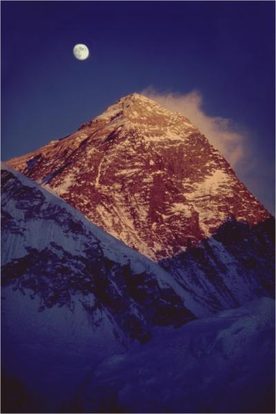 Mt. Everest sunset/moonrise