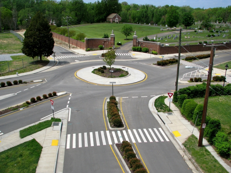 Highland Park roundabout