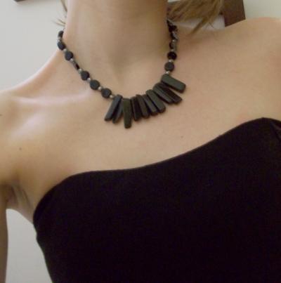  Black rectangular stone necklace with freshwater pearls