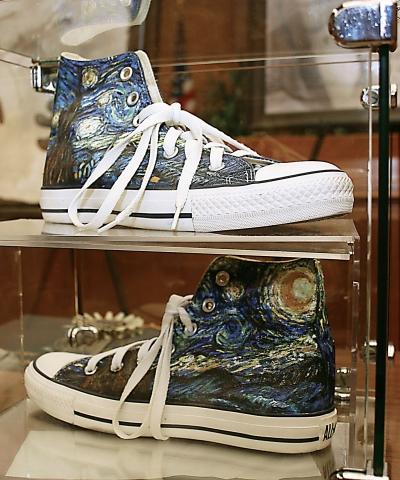 10th Annual Exhibit All-Starry Night