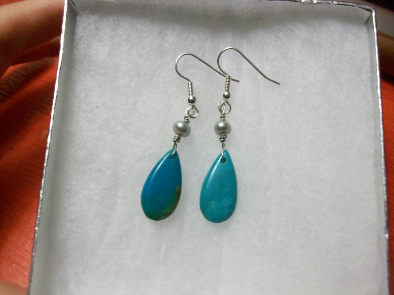 Turquoise teardrop earrings 