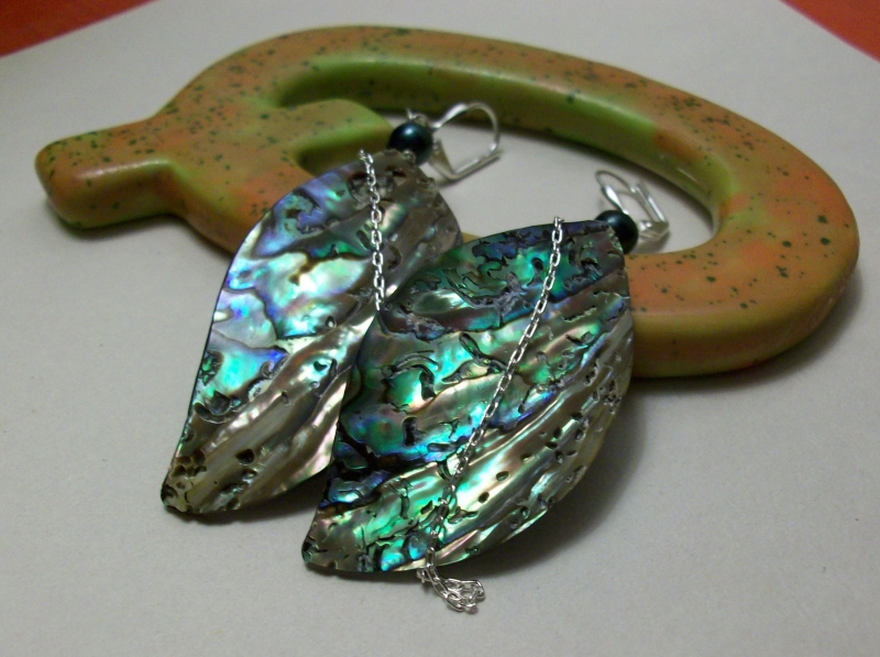 Abalone shell leaf shaped earrings 